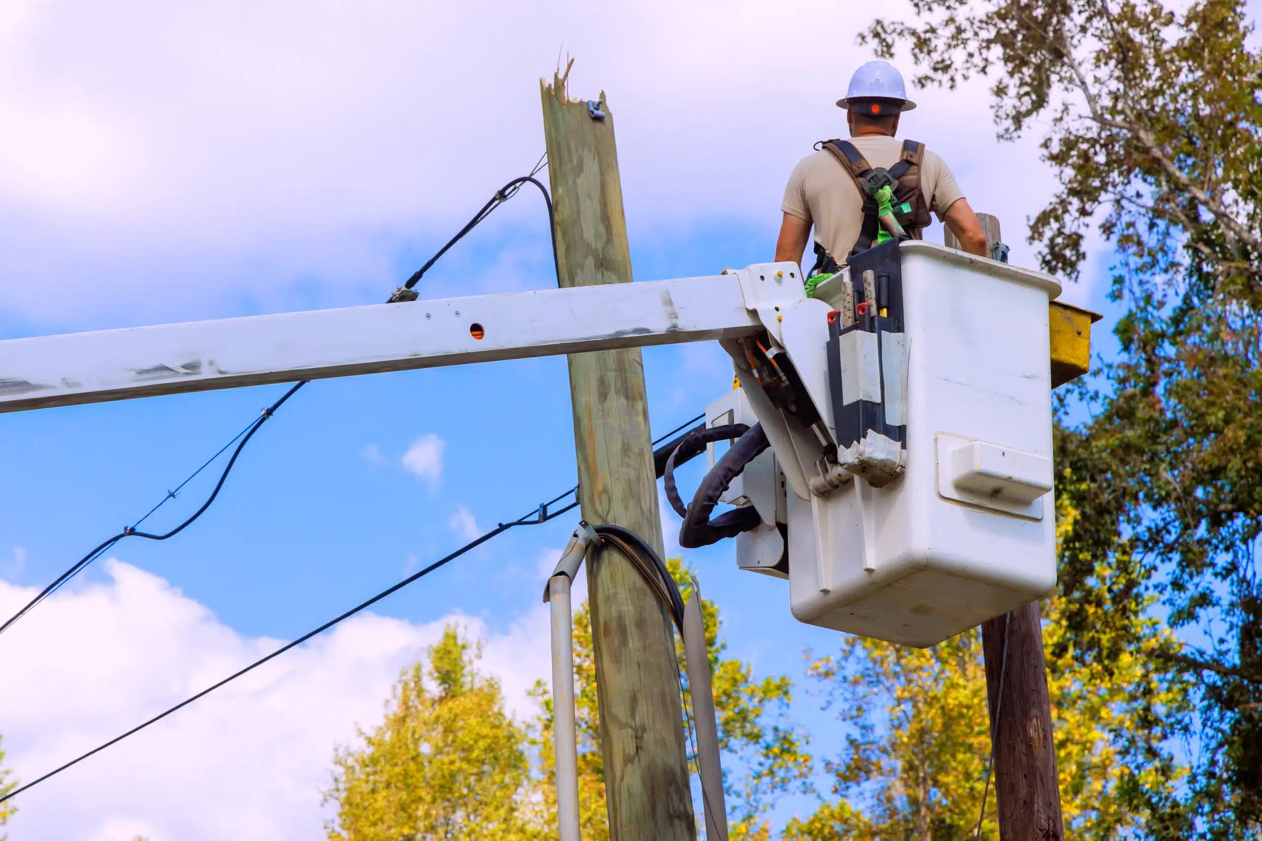 bucket truck operator